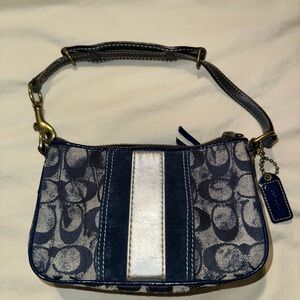 Vintage Y2K coach bag Stylish Blue and White Women's Bag